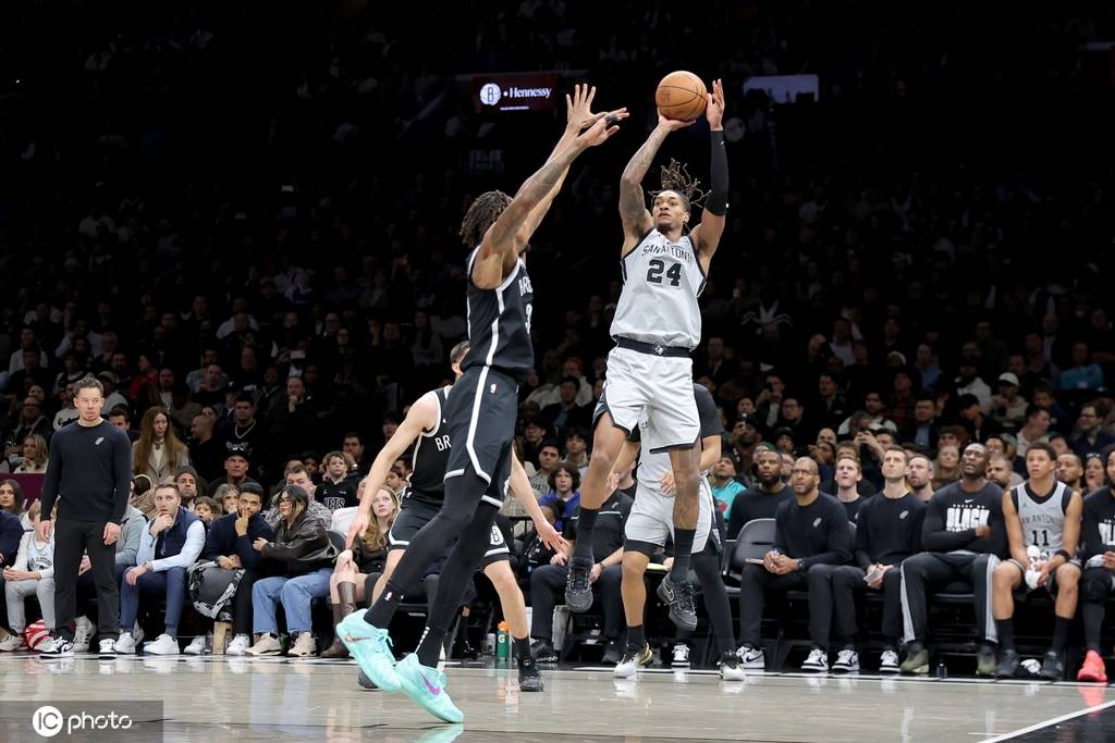 马刺11连胜复兴GDP辉煌 本赛季蜕变秘诀究竟是啥？